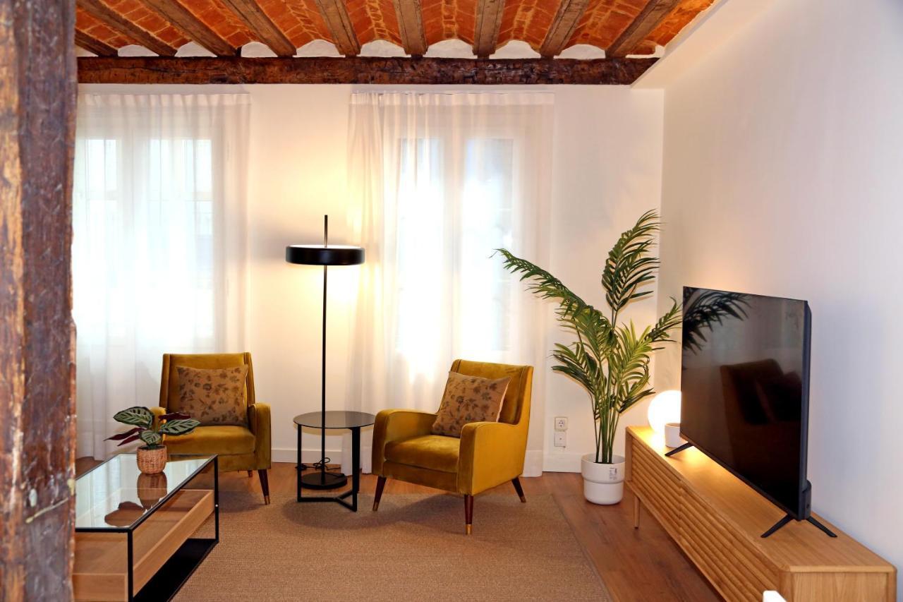 Apartamento Premium En Pleno Casco Viejo De Bilbao Exterior photo