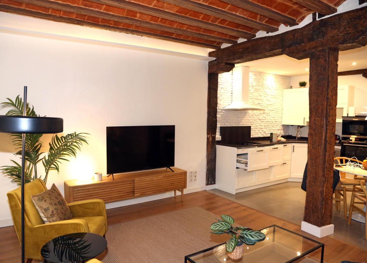 Apartamento Premium En Pleno Casco Viejo De Bilbao Exterior photo